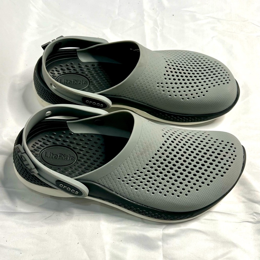 Crocs Unisex LiteRide Clog Sandal M5/ W7